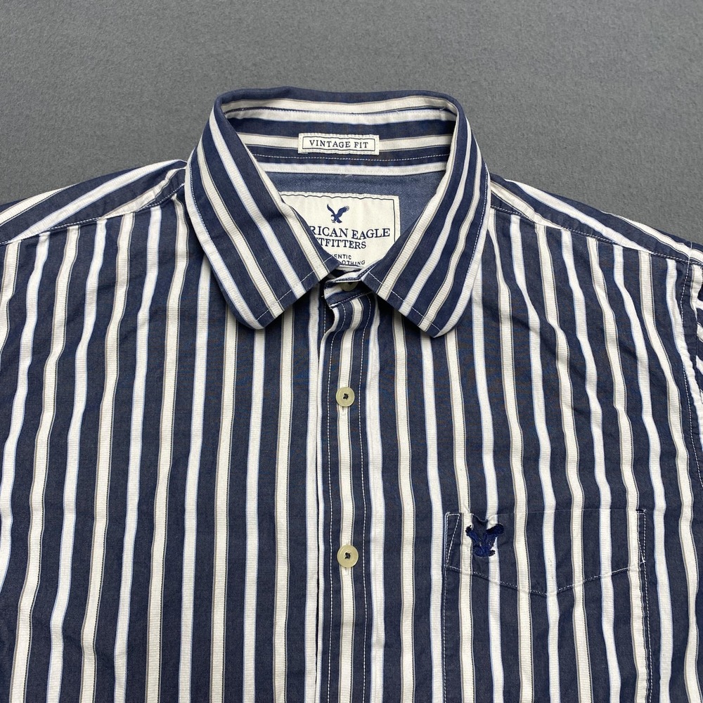 American Eagle Outfitters Shirt Mens Large Blue White Striped Vintage Fit Casual